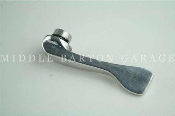 DOOR OPENER-INNER 600D ALLOY RH	